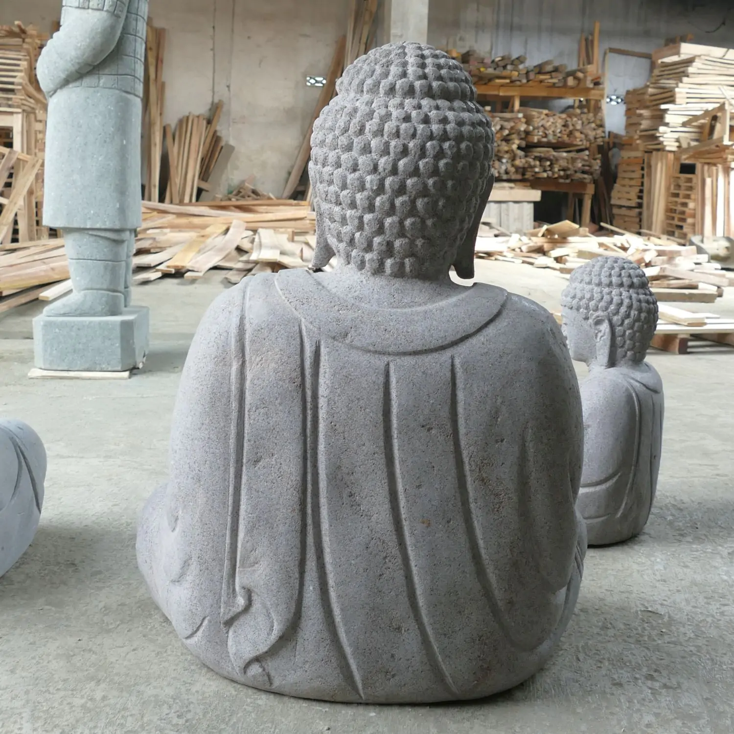  Product image 7 of the product “Seated Japanese Buddha made of Riverstone in Dhyana position - gesture of meditation, H. 81cm ”